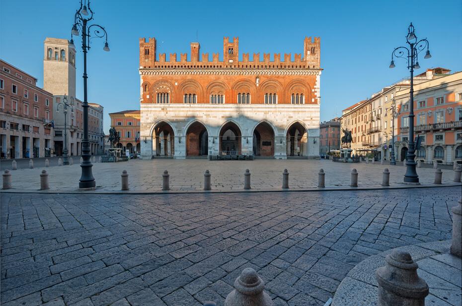 what to see in Emilia-Romagna