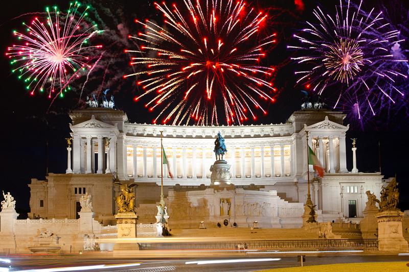 Capodanno Fireworks ITALY Magazine