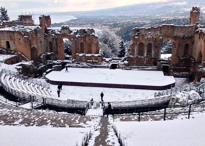 Taormina under the snow Taormina under the snow